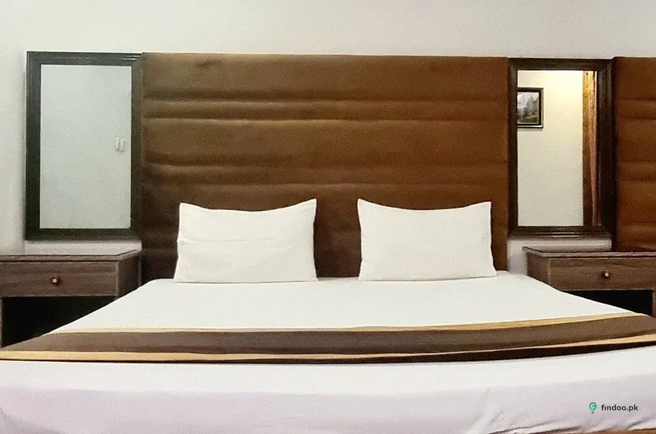 Pakeeza One Hotel