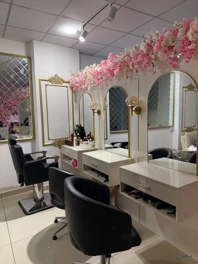 Beenish Rashid Salon & Studio